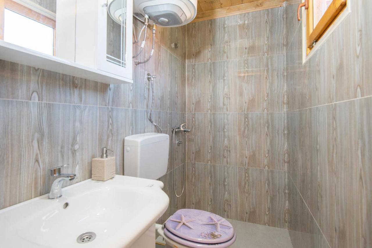 Lovcen Mountain Cottages Njegusi エクステリア 写真