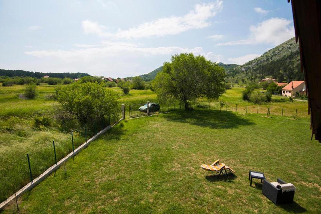 Lovcen Mountain Cottages Njegusi エクステリア 写真