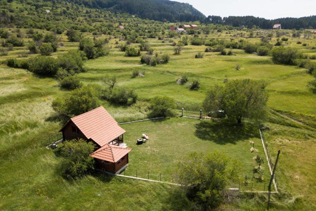 Lovcen Mountain Cottages Njegusi エクステリア 写真